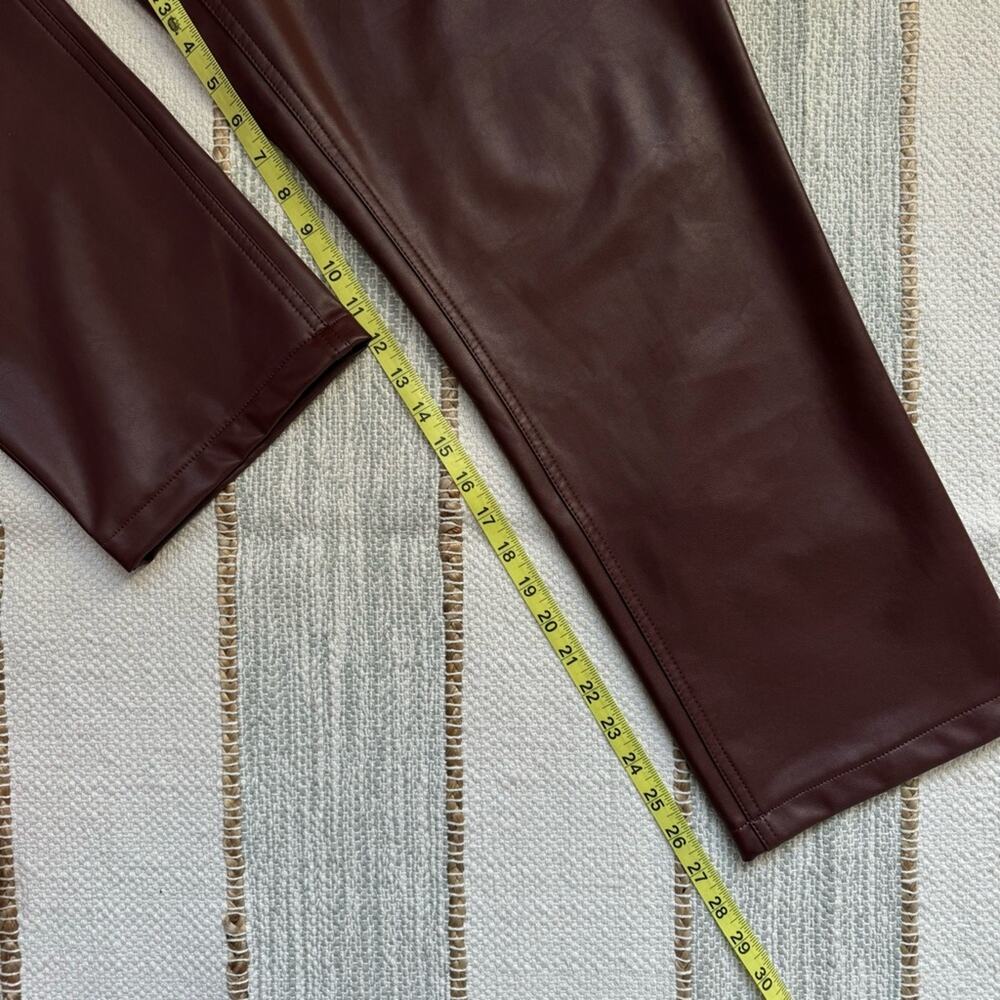 Abercrombie & Fitch The 90’s Straight Ultra High Rise Brown Faux Leather Pant 33 - Picture 6 of 10